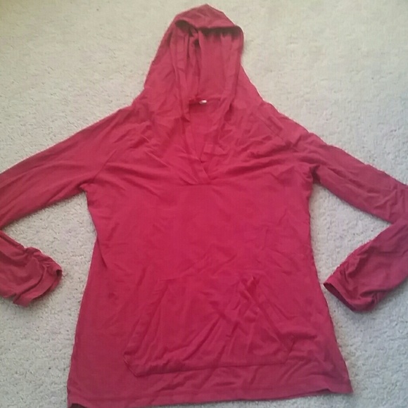 Puma Tops - Puma sz. Medium workout shirt